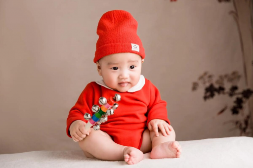 华容怀孕初期的胸部症状